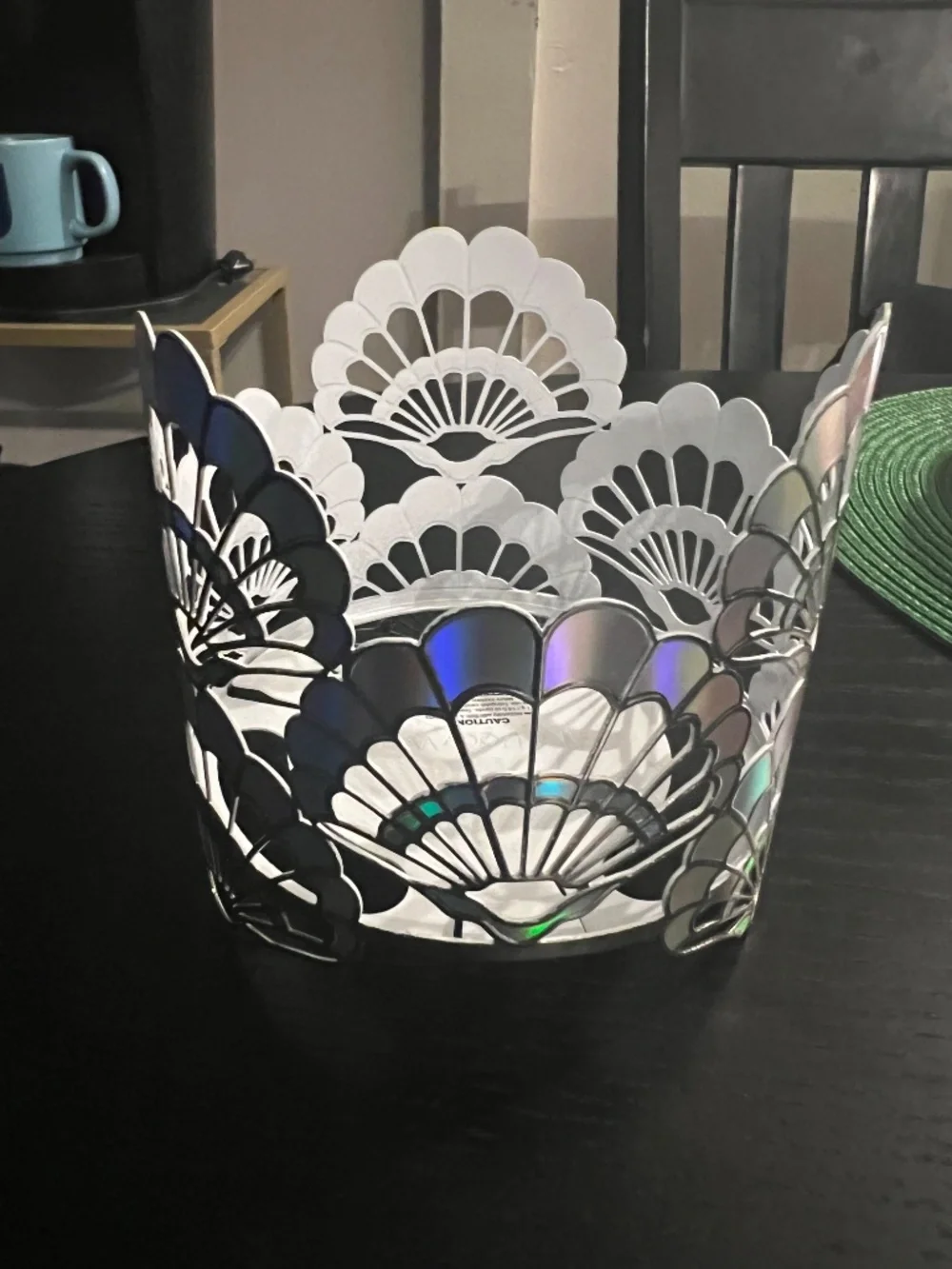 Bath & Body Works Opalescent 3-wick seashell candle holder (NWT)